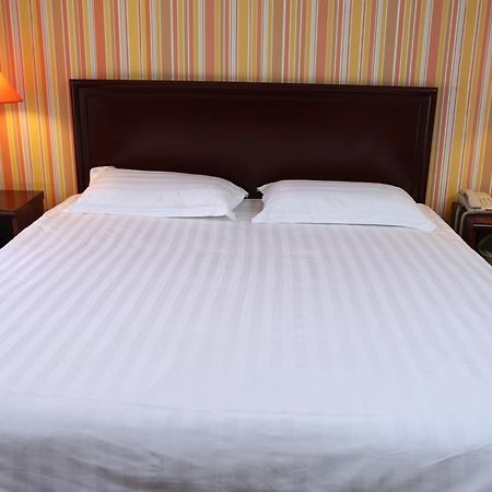 Pai Hotel Heze Dingtao Wantai City Exterior photo